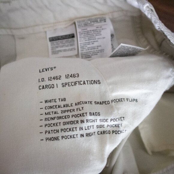 Levi's White Tab Cargo 1 White Shorts / 34 - Picture 6 of 9